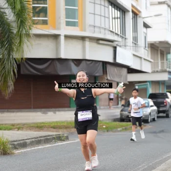 Runner Photo 7998799