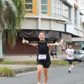 Runner Photo 7998808