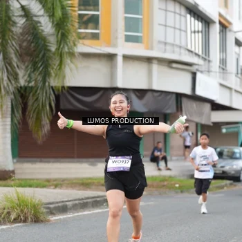 Runner Photo 7998815
