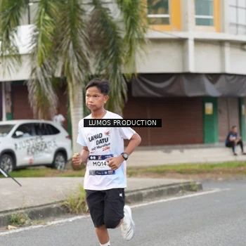 Runner Photo 7998827