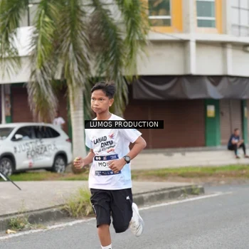 Runner Photo 7998830