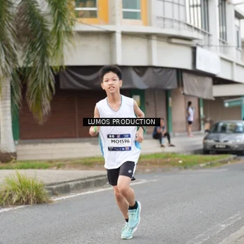 Runner Photo 7998831