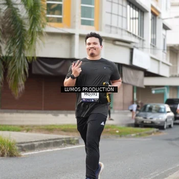 Runner Photo 7998837
