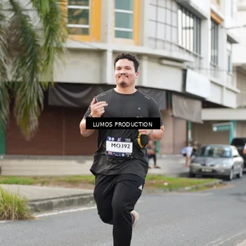Runner Photo 7998838
