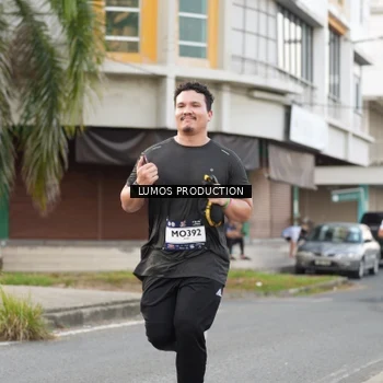 Runner Photo 7998842
