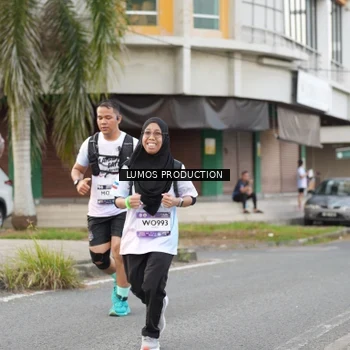Runner Photo 7998868
