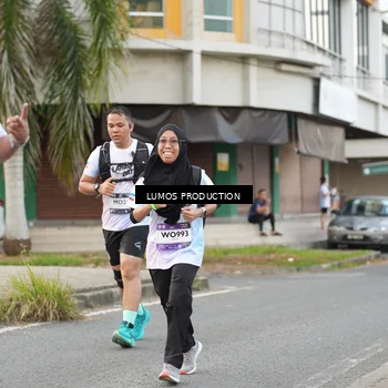 Runner Photo 7998871
