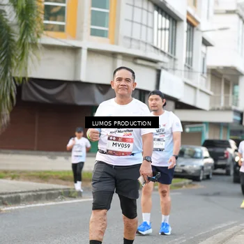 Runner Photo 7998993