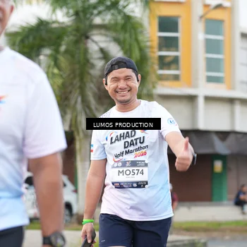 Runner Photo 7999001