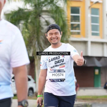 Runner Photo 7999008
