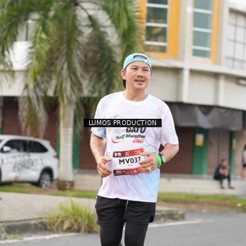 Runner Photo 7999017