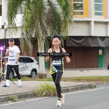 Runner Photo 7999027