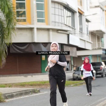 Runner Photo 7999045
