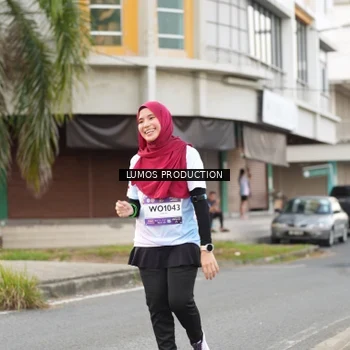 Runner Photo 7999088