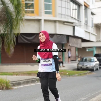 Runner Photo 7999090