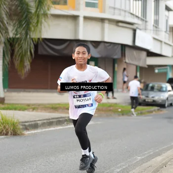 Runner Photo 7999114