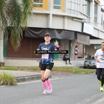 Runner Photo 7999124