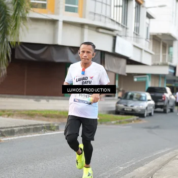 Runner Photo 7999139