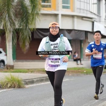 Runner Photo 7999187