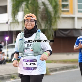 Runner Photo 7999195