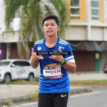 Runner Photo 7999208