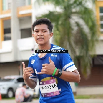 Runner Photo 7999216