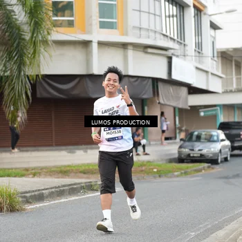 Runner Photo 7999219