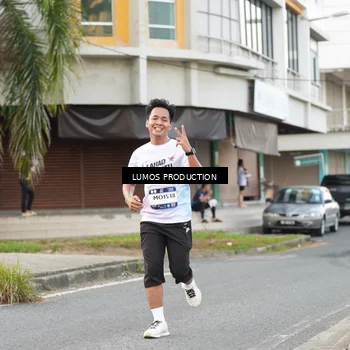 Runner Photo 7999220