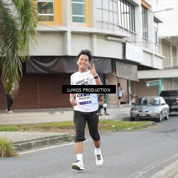 Runner Photo 7999221