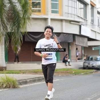 Runner Photo 7999226