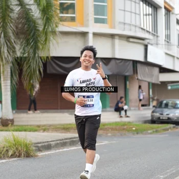 Runner Photo 7999229