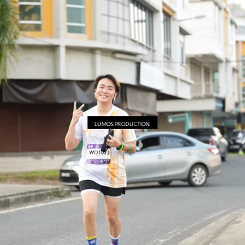Runner Photo 7999237