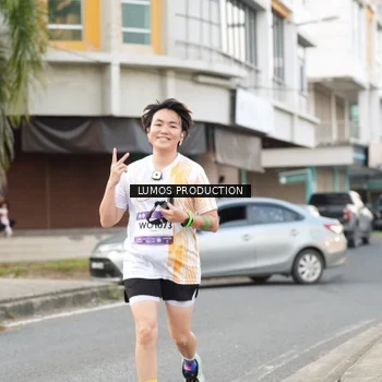 Runner Photo 7999243