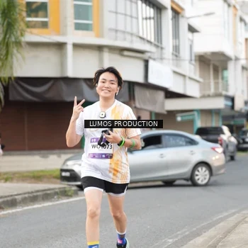 Runner Photo 7999250
