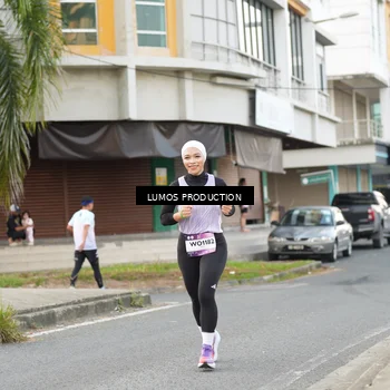 Runner Photo 7999267
