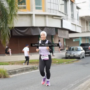 Runner Photo 7999280