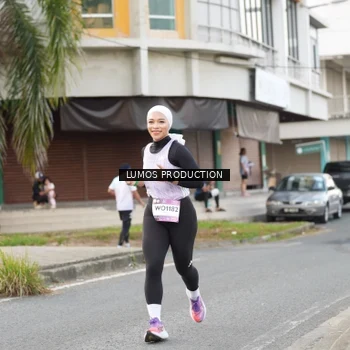 Runner Photo 7999283