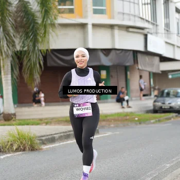 Runner Photo 7999289