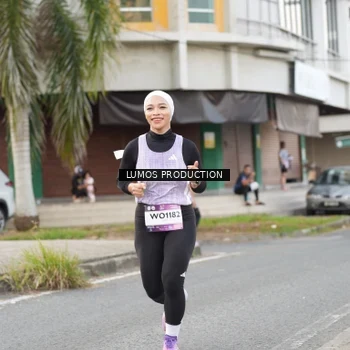 Runner Photo 7999293