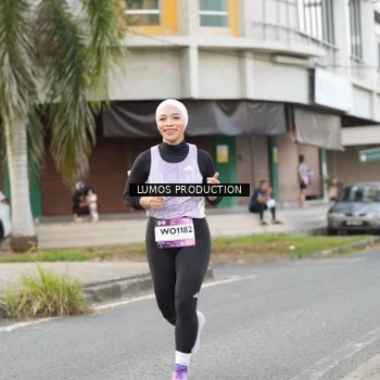 Runner Photo 7999296