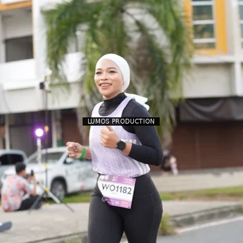 Runner Photo 7999308