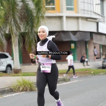 Runner Photo 7999310