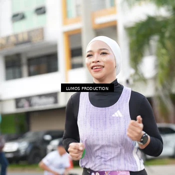 Runner Photo 7999321