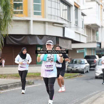 Runner Photo 7999396