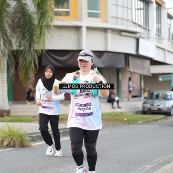 Runner Photo 7999401