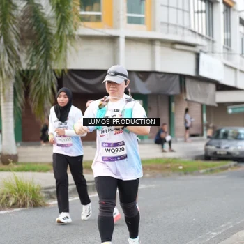 Runner Photo 7999407