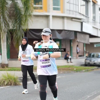 Runner Photo 7999410