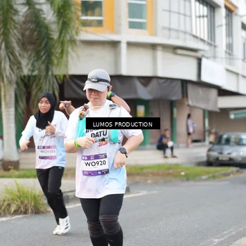 Runner Photo 7999412