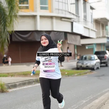 Runner Photo 7999424