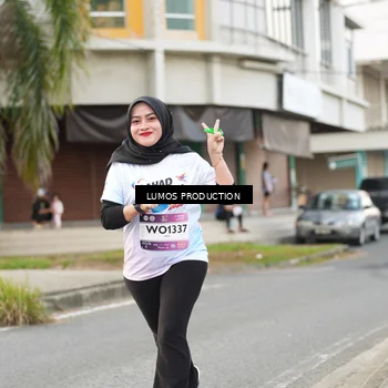 Runner Photo 7999432